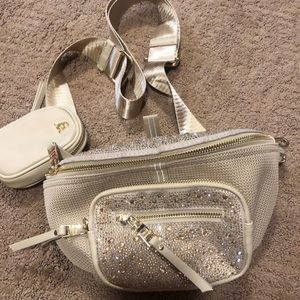 Steve Madden belt bag
